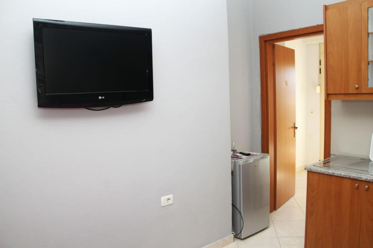 Eduart Apartments Sarande Exterior photo
